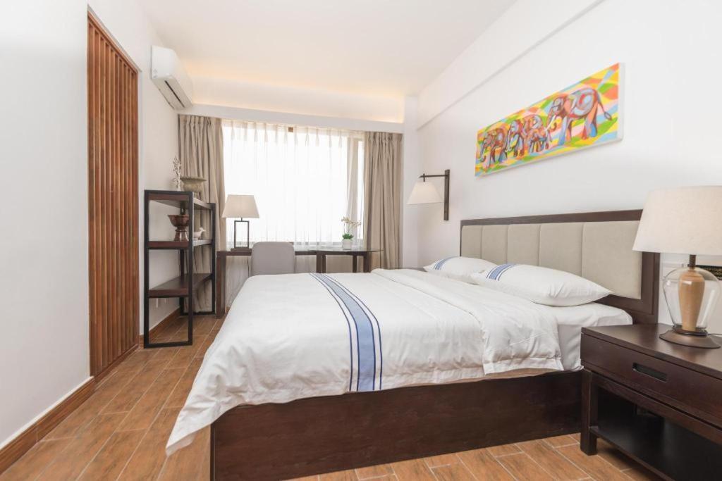 Sky City Hotel Vientiane Esterno foto
