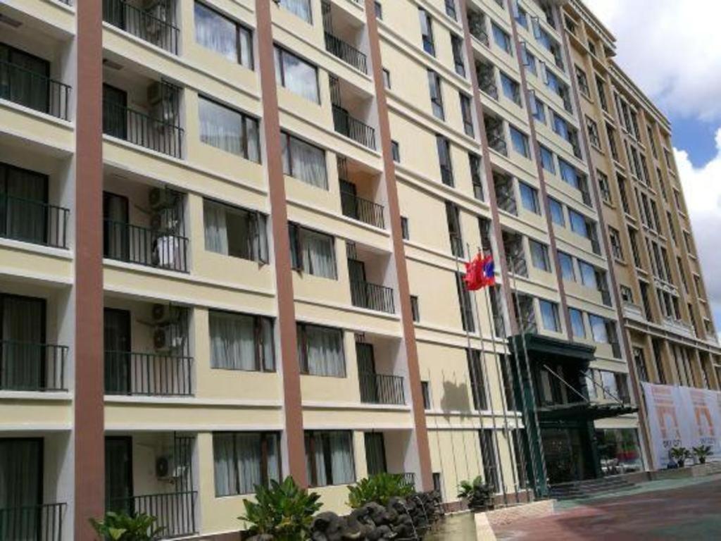 Sky City Hotel Vientiane Esterno foto